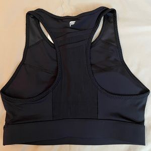 Black sports bra
